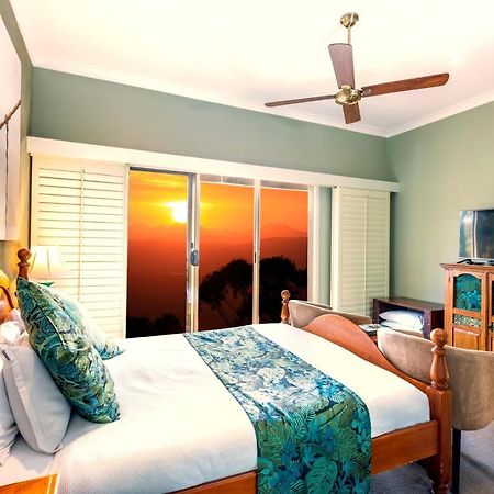 Avocado Sunset Bed & Breakfast Маунт Тамборин Екстериор снимка
