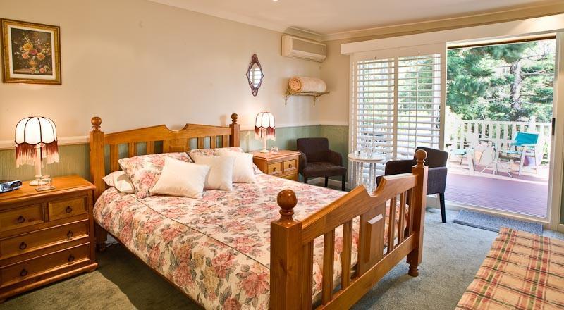 Avocado Sunset Bed & Breakfast Маунт Тамборин Екстериор снимка